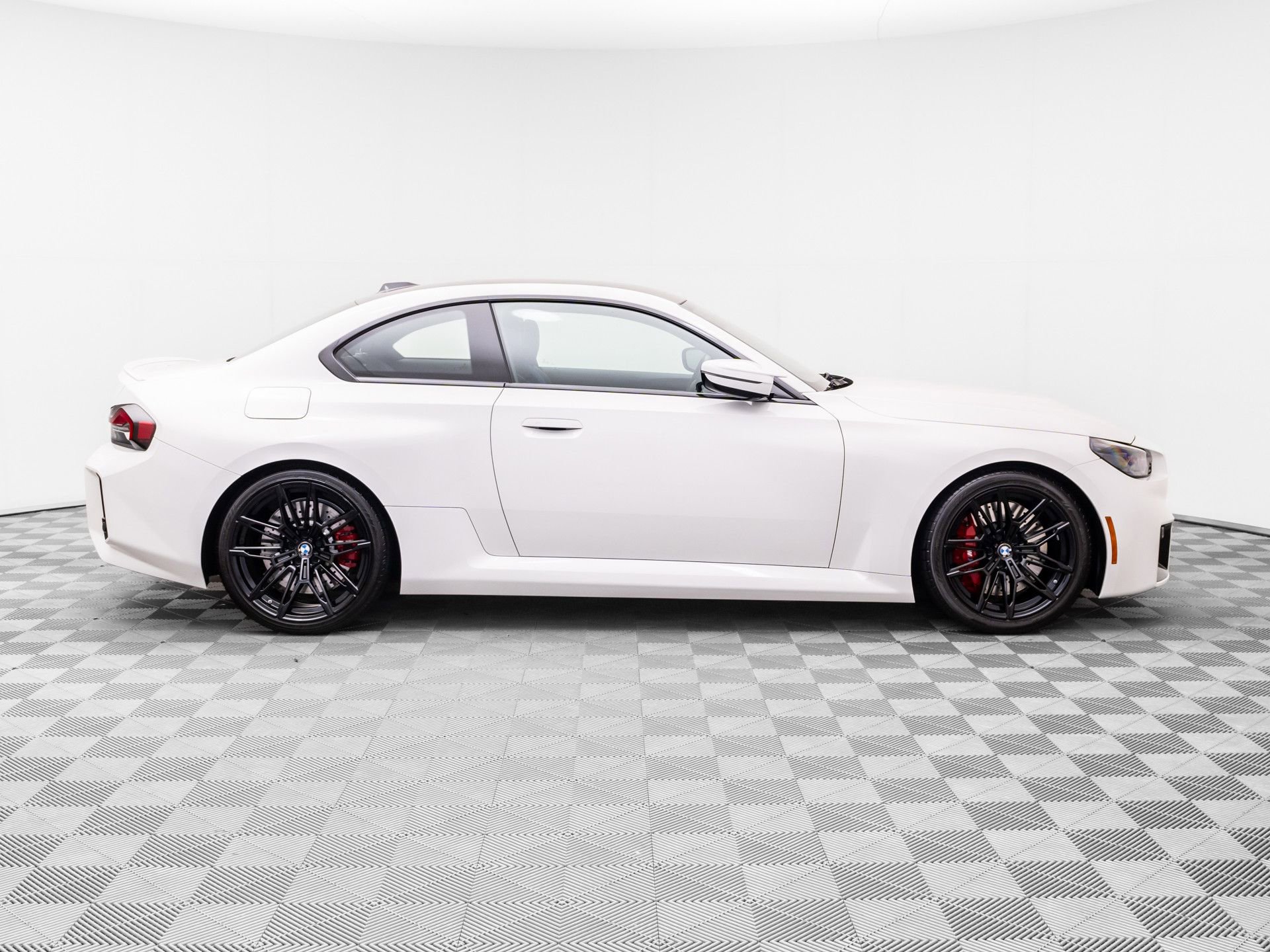Used 2024 BMW M2 w/ Lighting Package RWD image 6