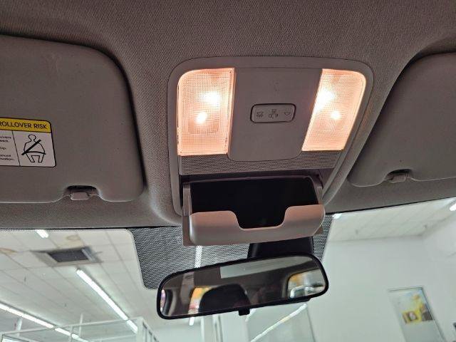 Used 2020 Kia Soul S FWD image 23