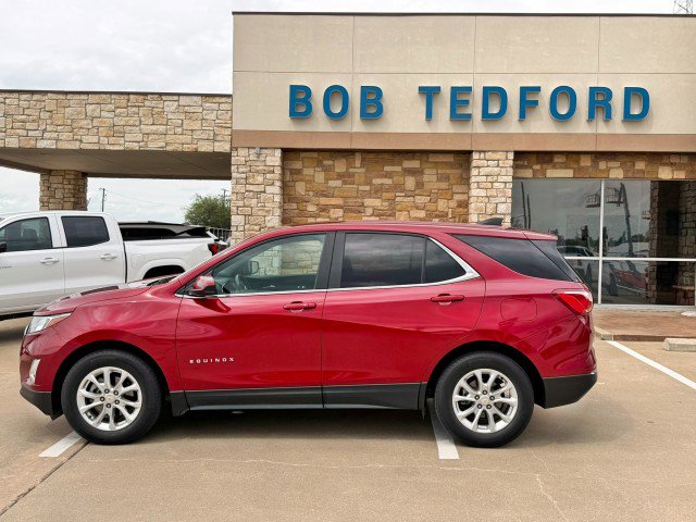 Certified 2021 Chevrolet Equinox LT image 2