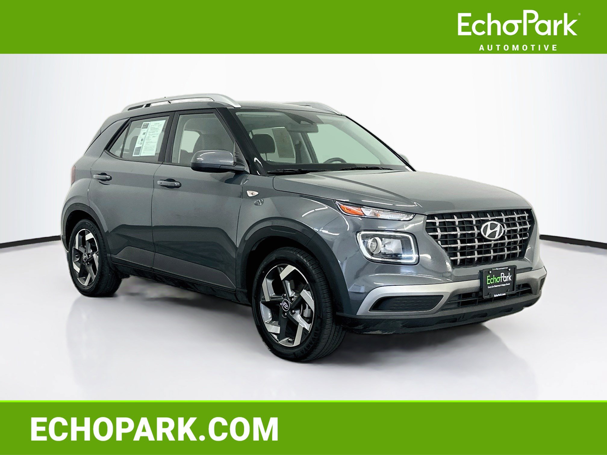 Used 2025 Hyundai Venue SEL