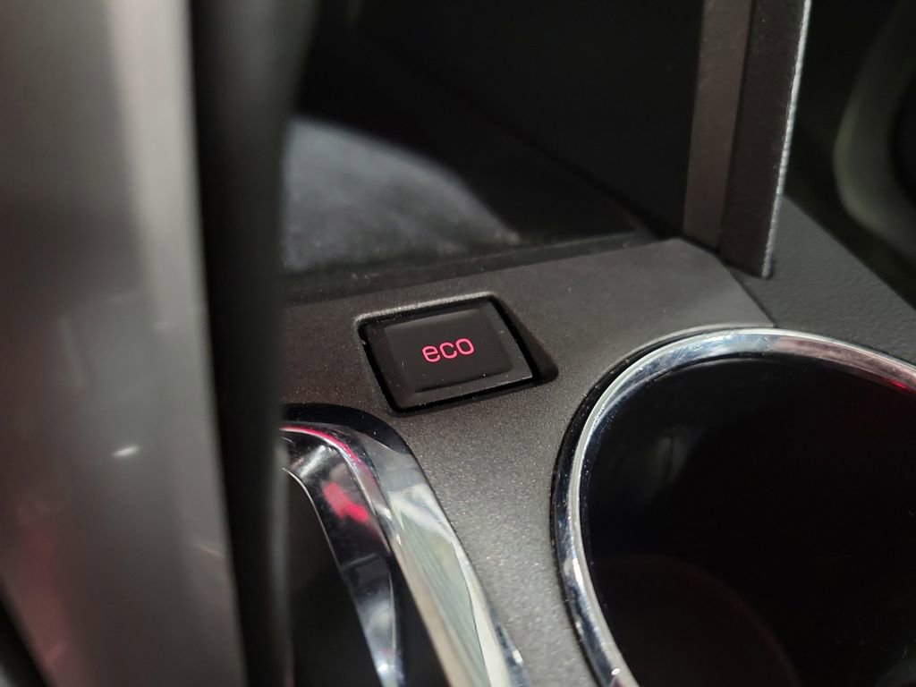 Used 2015 GMC Terrain SLT w/ Open Road Package AWD/4WD image 18