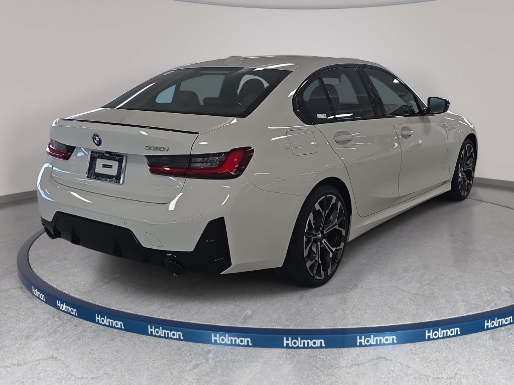 Certified 2026 BMW 330i Sedan w/ M Sport Package RWD image 4