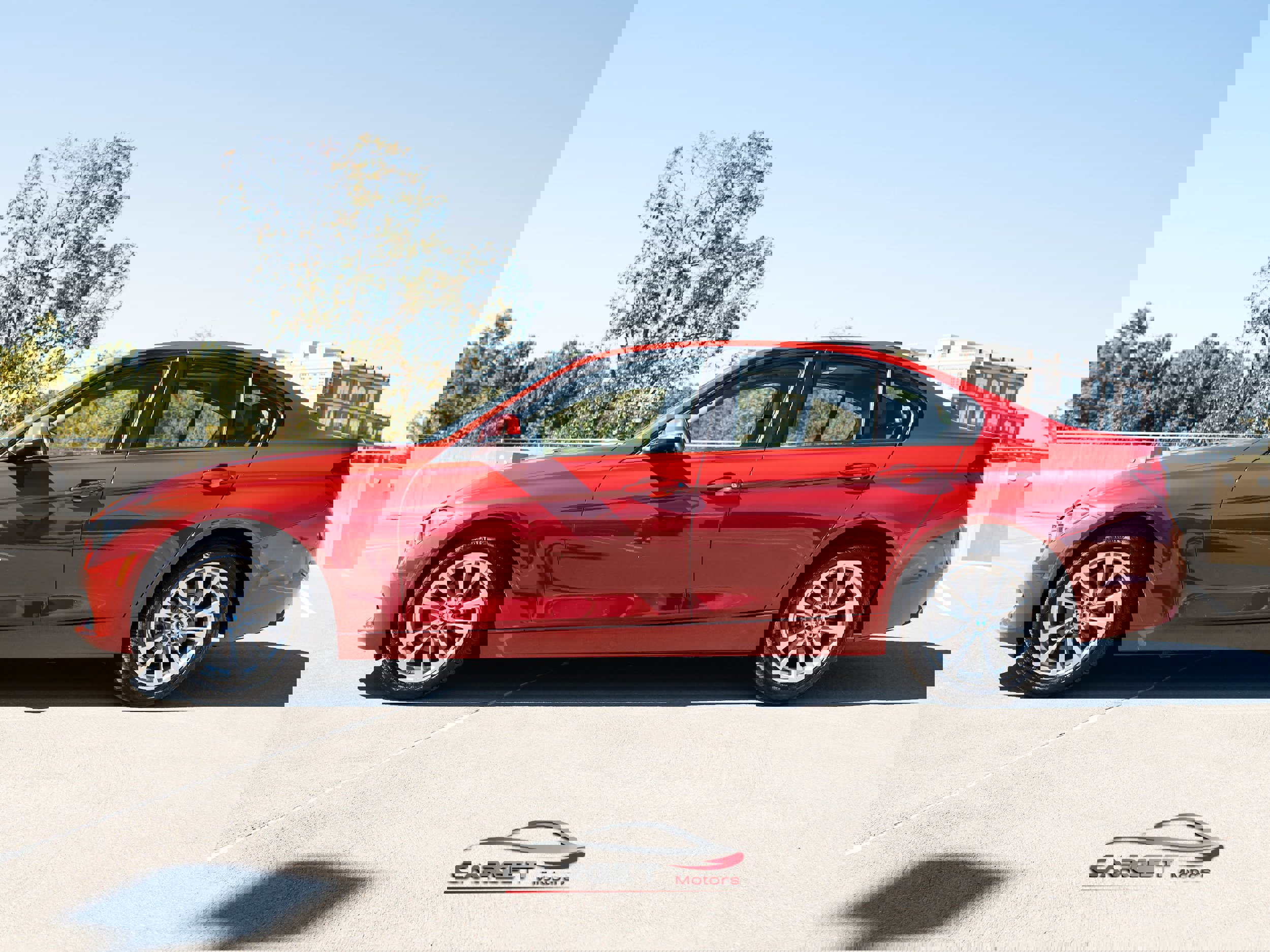 Used 2016 BMW 320i xDrive Sedan image 4