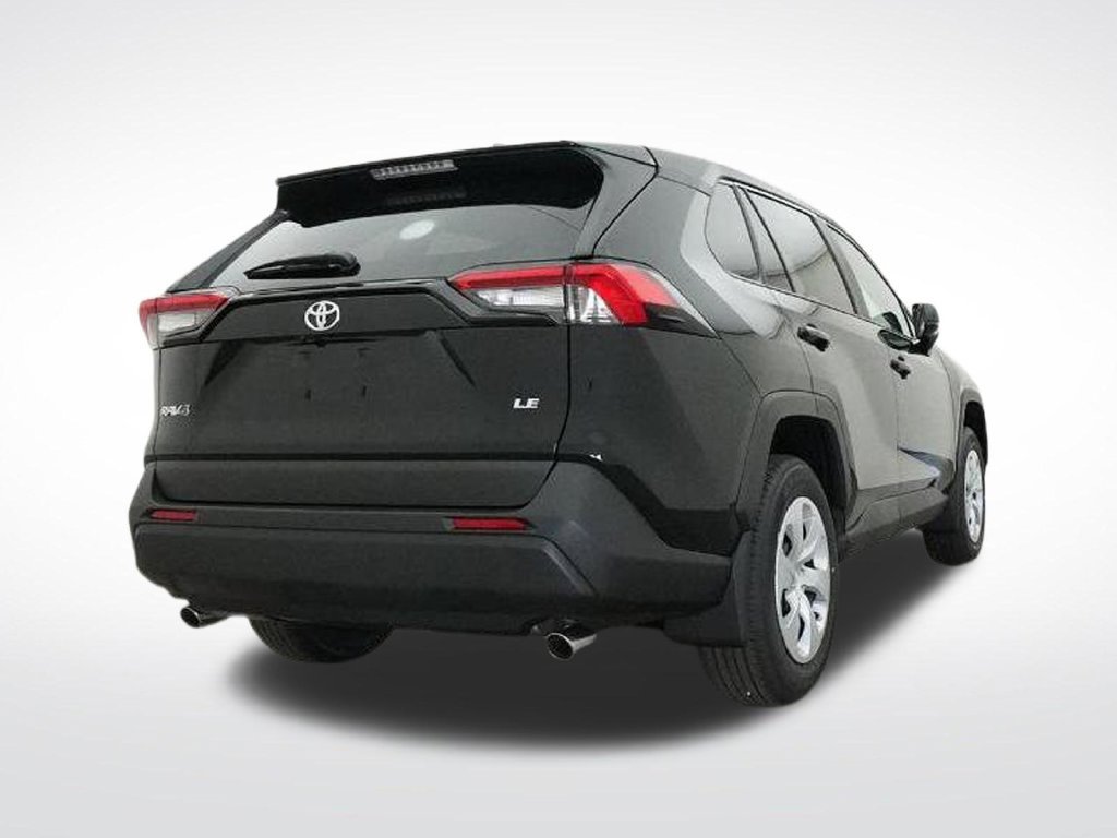 Used 2025 Toyota RAV4 LE FWD image 27