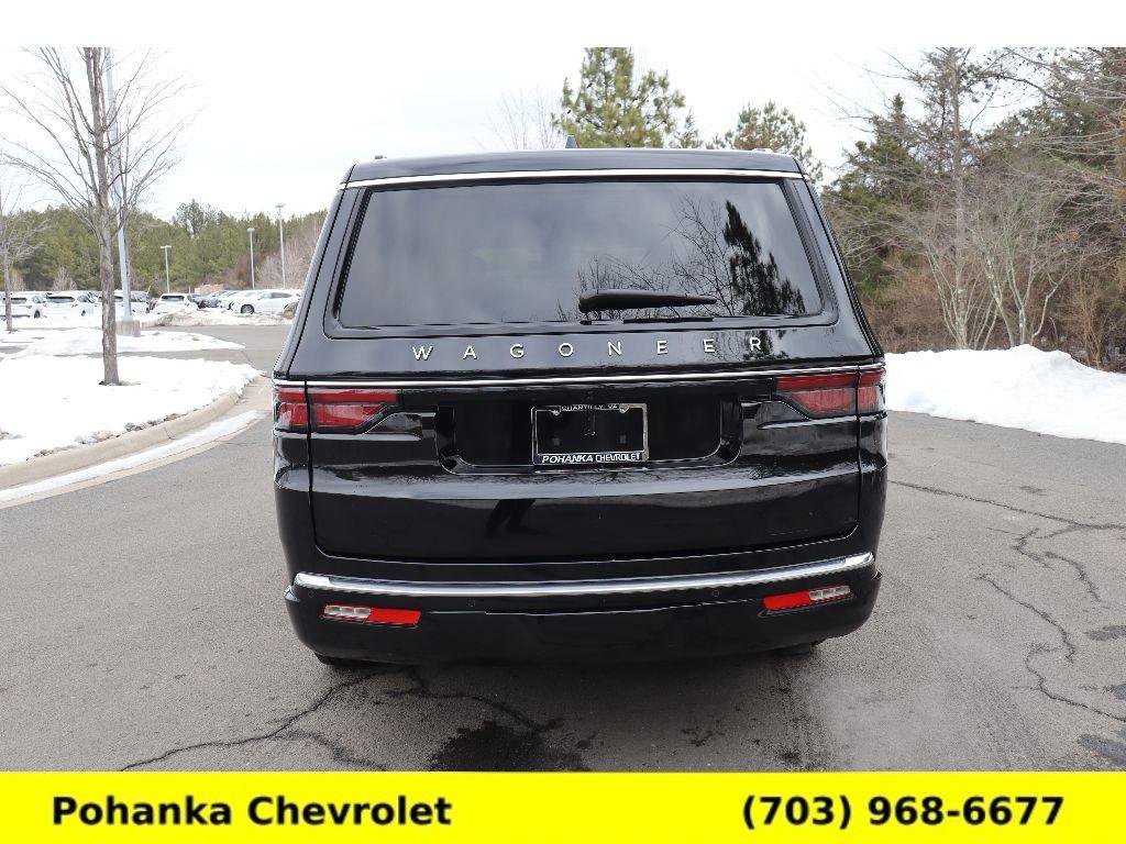Used 2024 Jeep Wagoneer 4WD w/ Premium Group I image 6