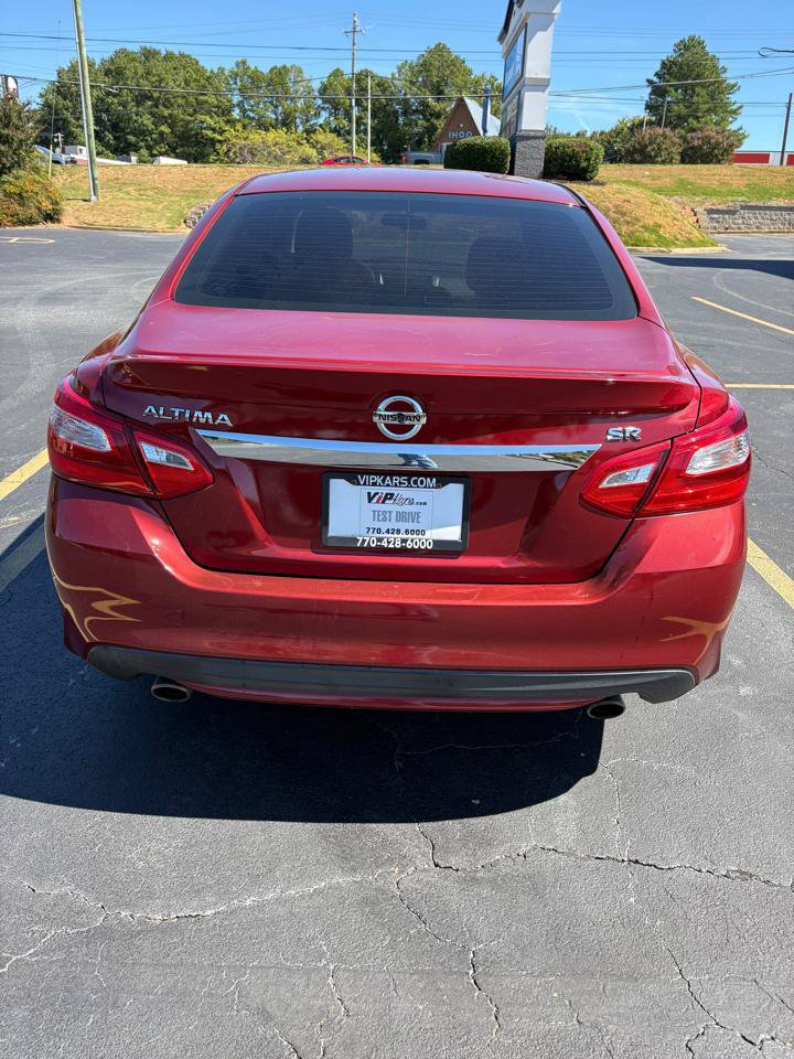Used 2016 Nissan Altima 2.5 SR FWD image 6