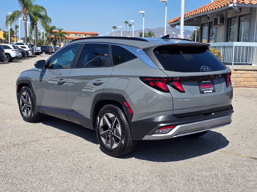 Used 2025 Hyundai Tucson SEL FWD image 6