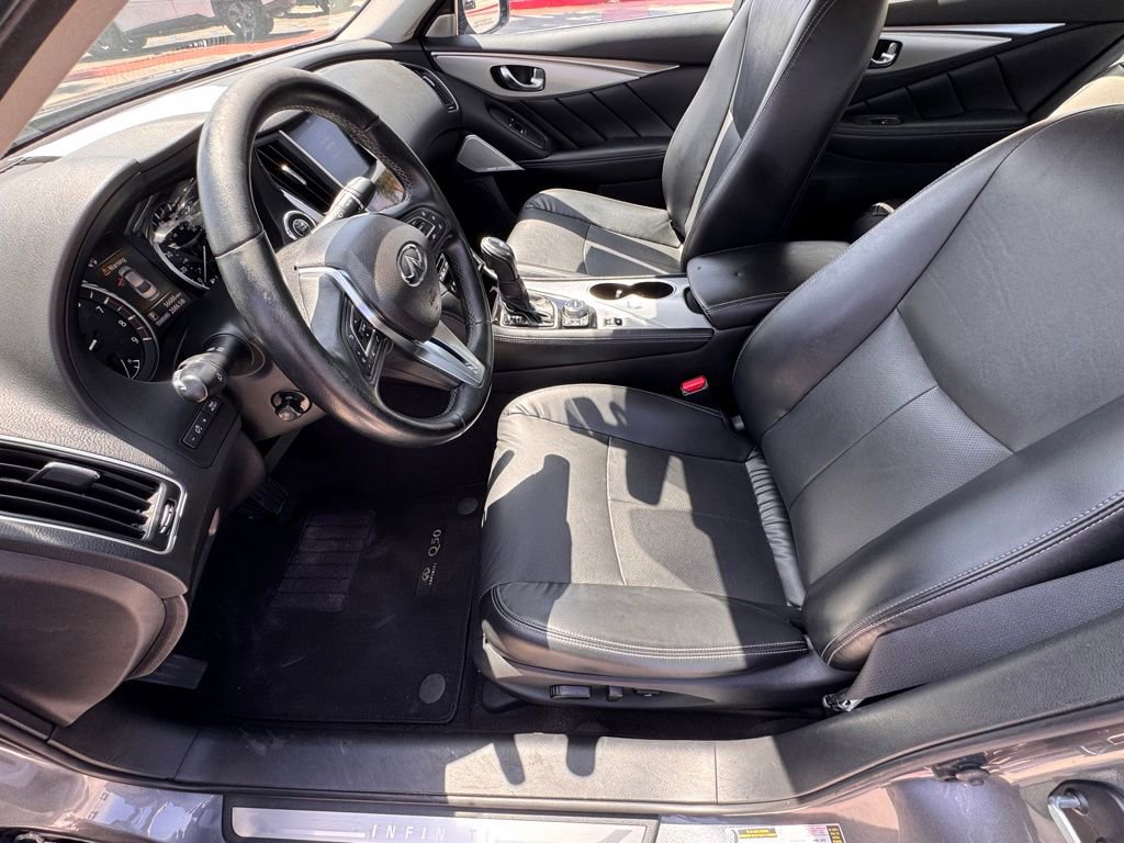 Used 2022 INFINITI Q50 Luxe w/ Cargo Package RWD image 11