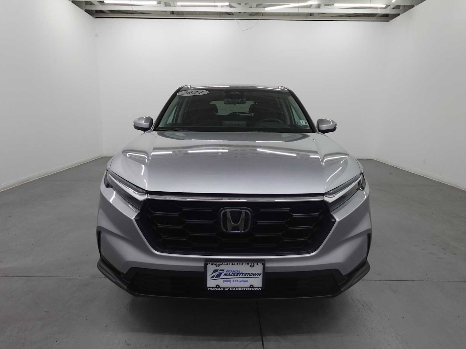 Used 2024 Honda CR-V LX image 2