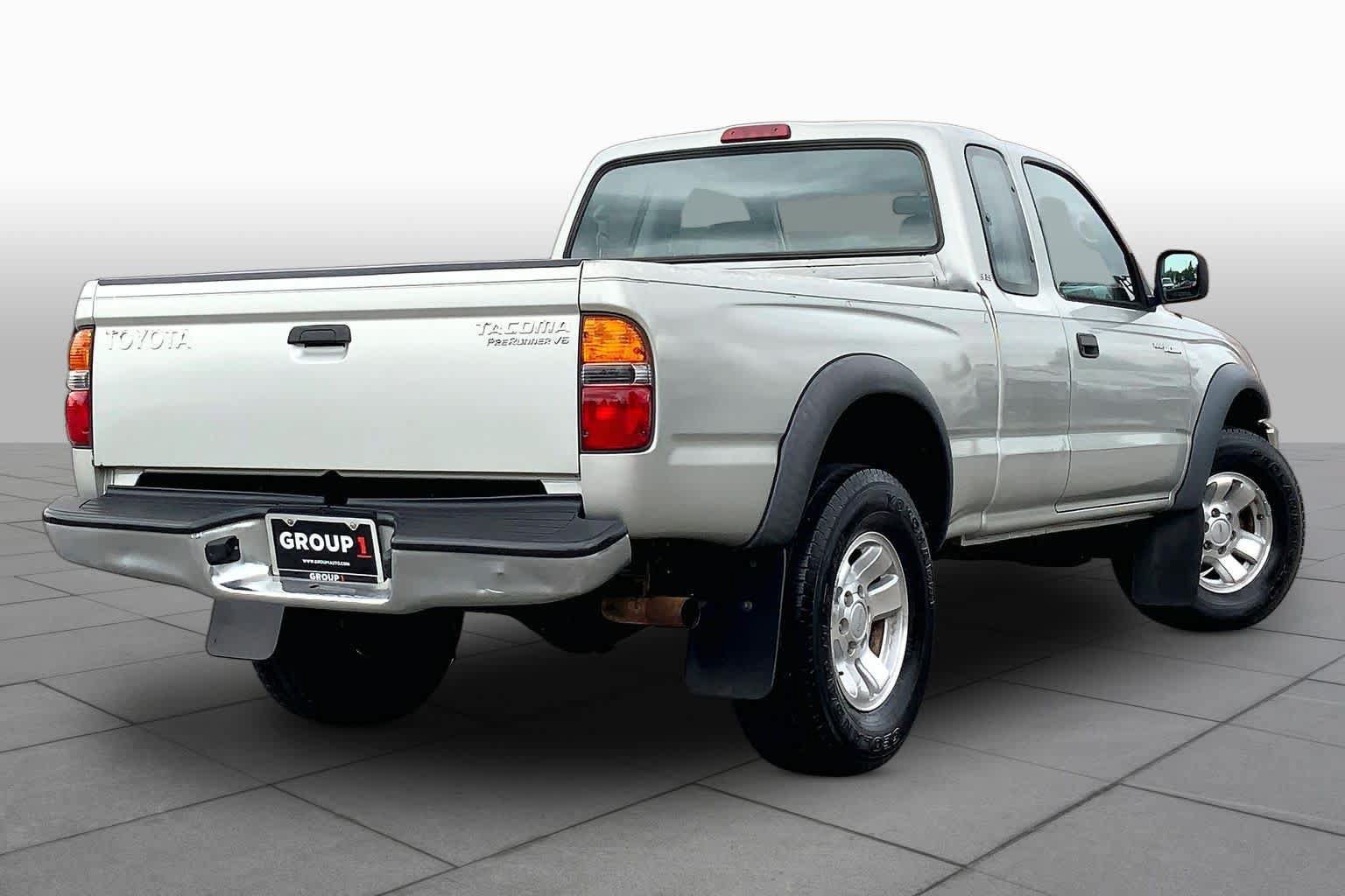Used 2003 Toyota Tacoma PreRunner RWD image 10