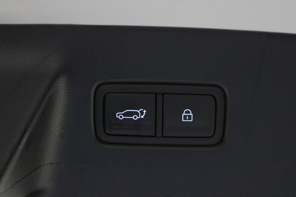 Certified 2026 Hyundai Santa Fe SEL FWD image 19