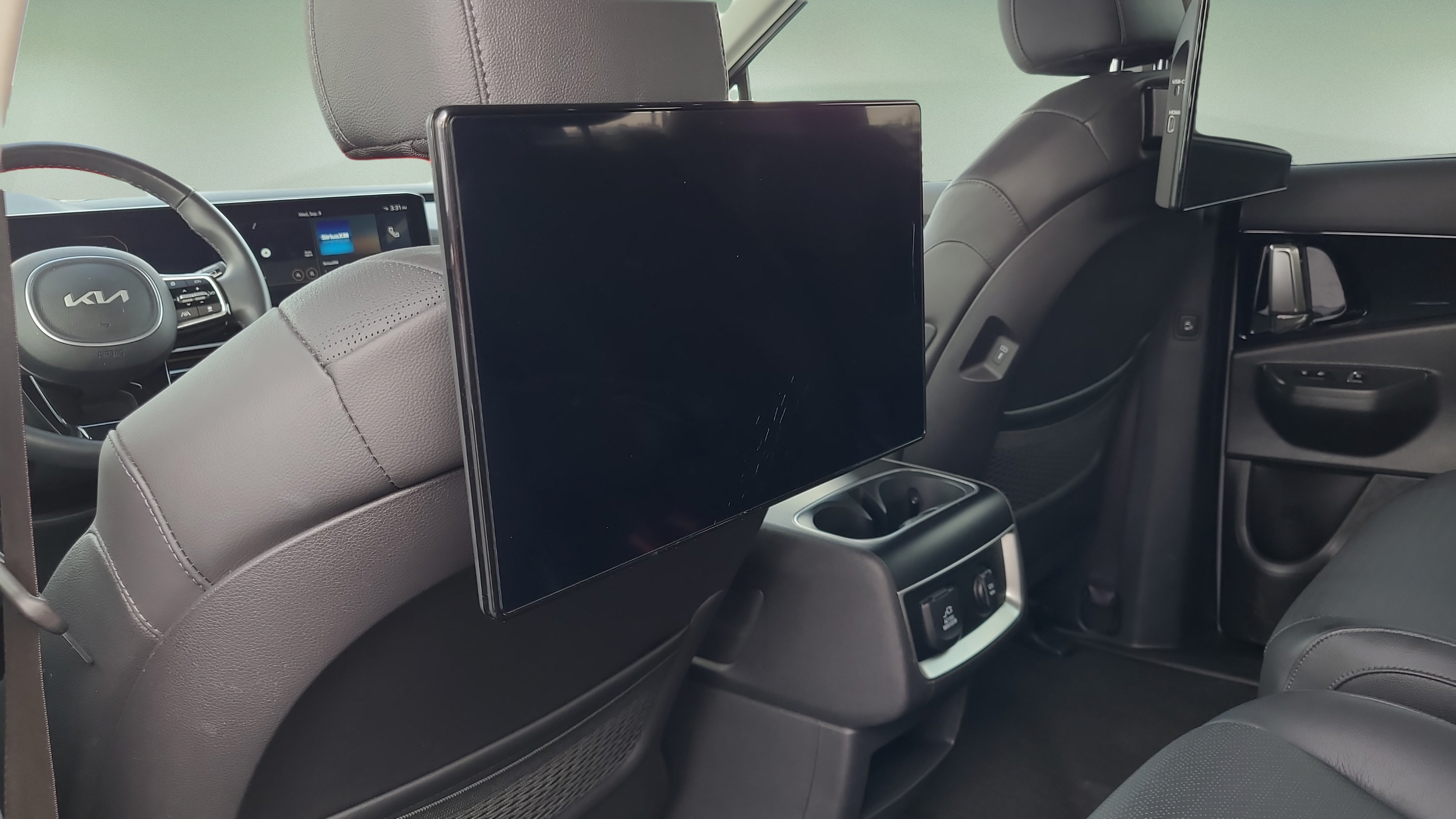 Used 2025 Kia Carnival SX Prestige FWD image 19