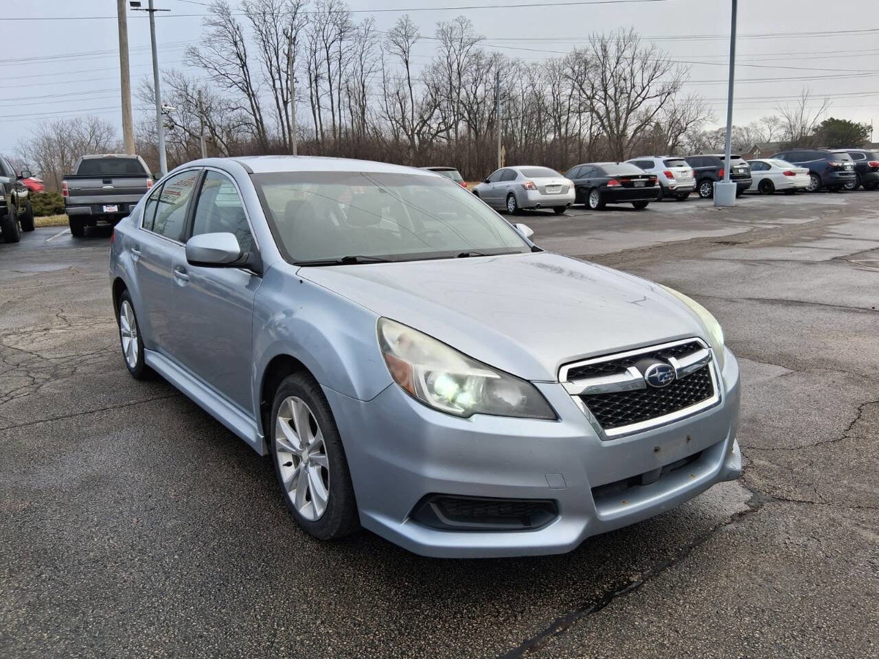 Used 2014 Subaru Legacy 2.5i Premium AWD/4WD image 3