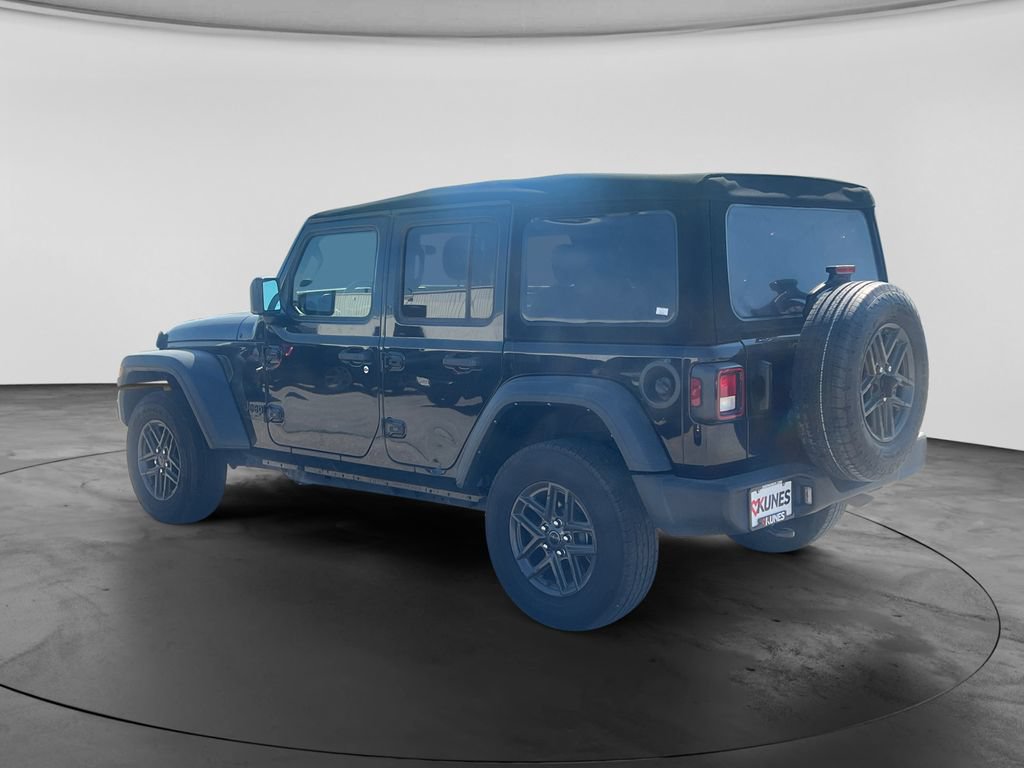 Used 2024 Jeep Wrangler Unlimited Sport AWD/4WD image 8