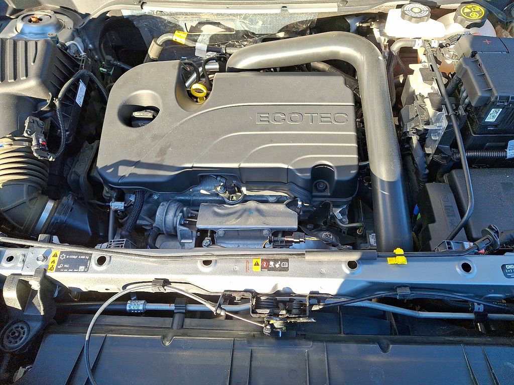 Used 2023 GMC Terrain SLE w/ Driver Convenience Package image 28