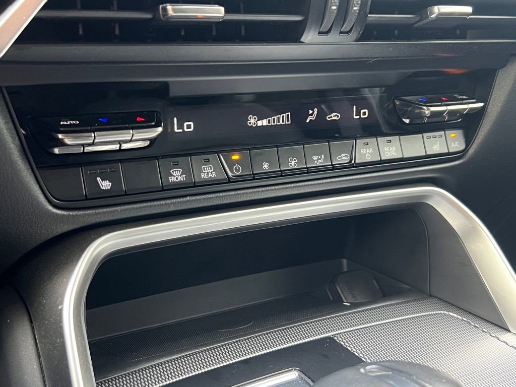 Used 2025 MAZDA CX-90 3.3 Turbo w/ Premium Sport Pkg image 33