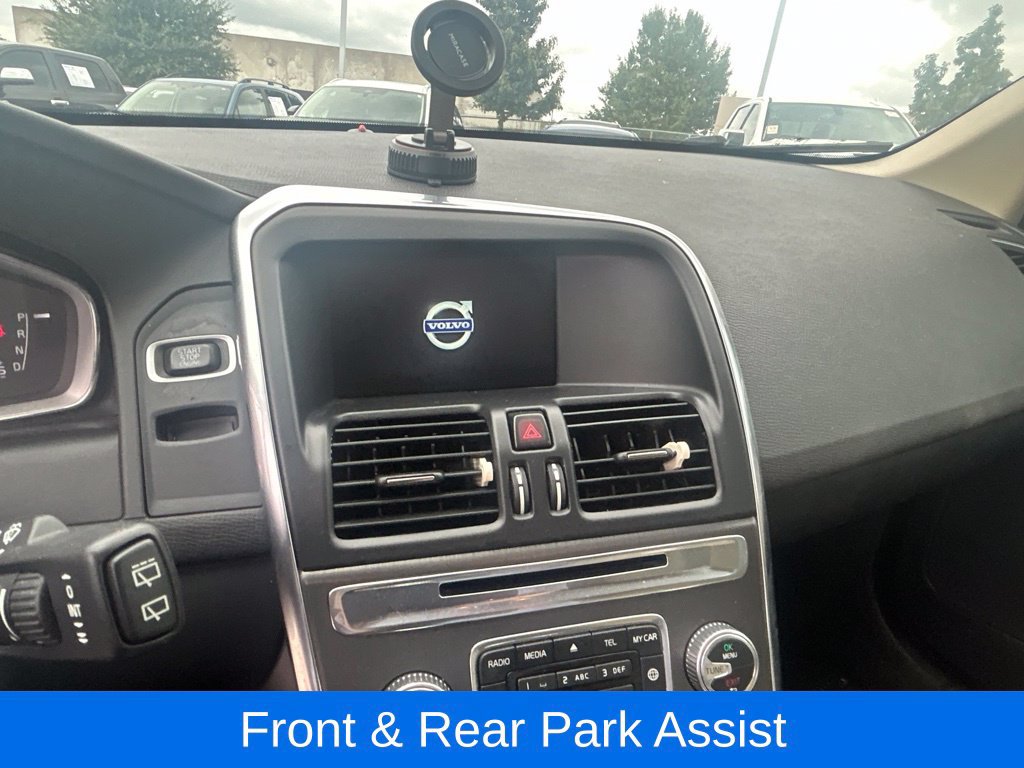 Used 2016 Volvo XC60 T5 Premier w/ Proximity Package FWD image 10