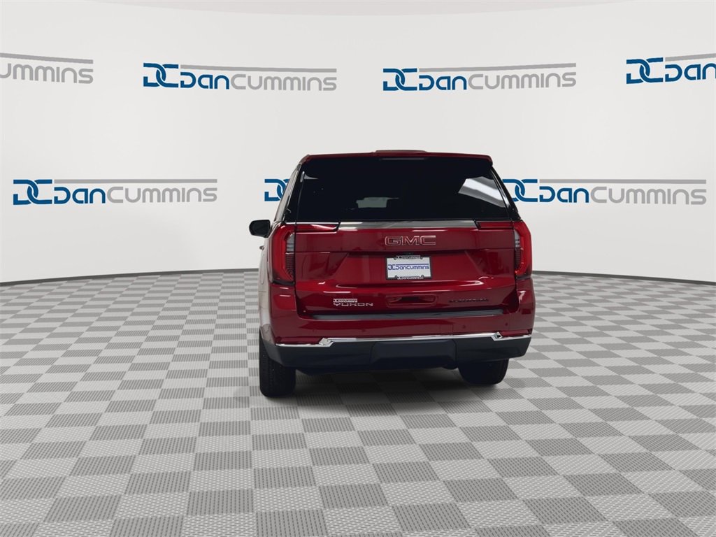 Used 2025 GMC Yukon Elevation w/ LPO, Floor Liner Package image 7
