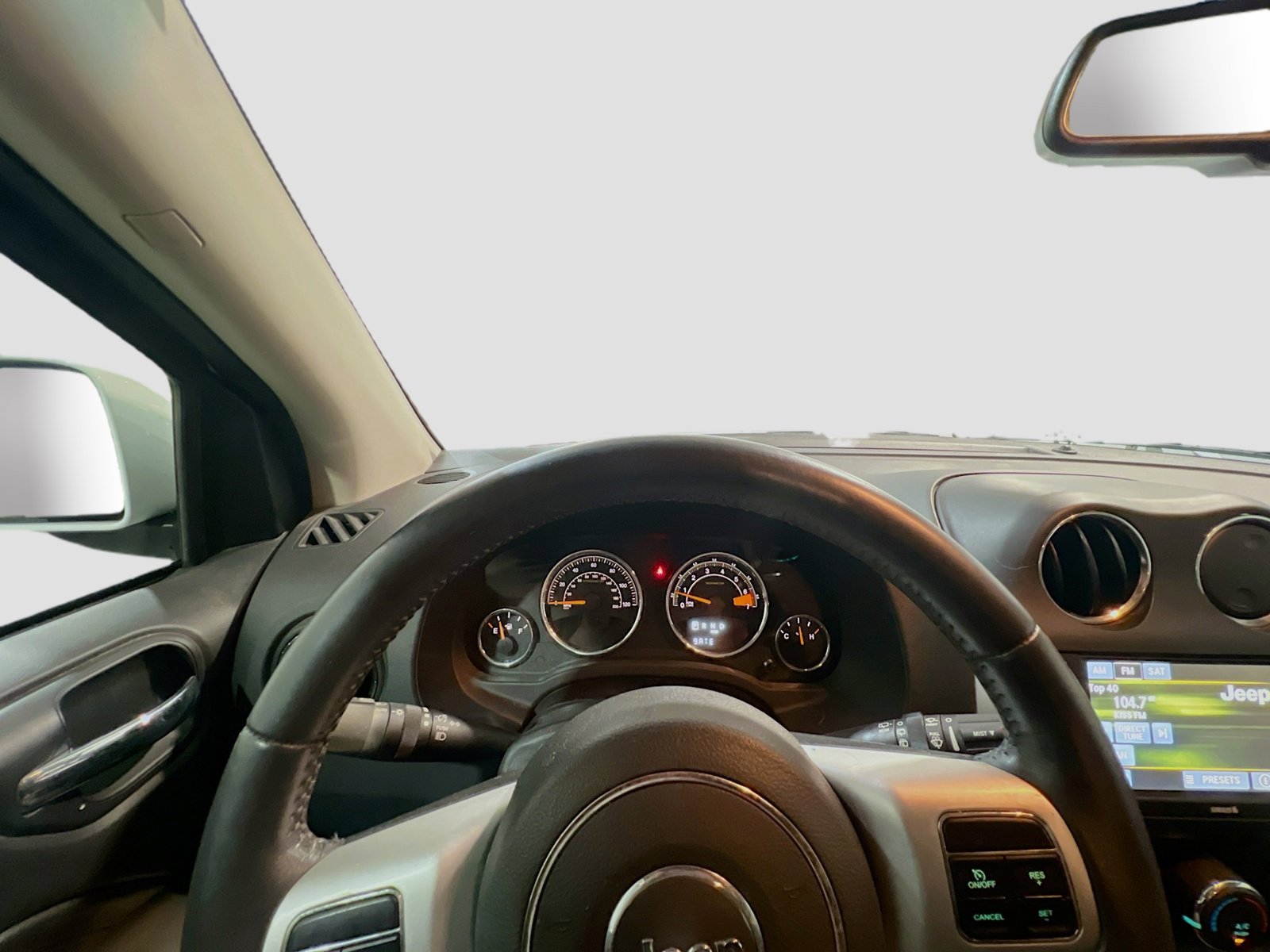 Used 2017 Jeep Compass High Altitude image 7