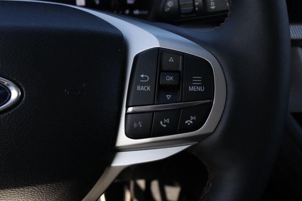 New 2026 Ford Explorer Active w/ Active Comfort Package image 31