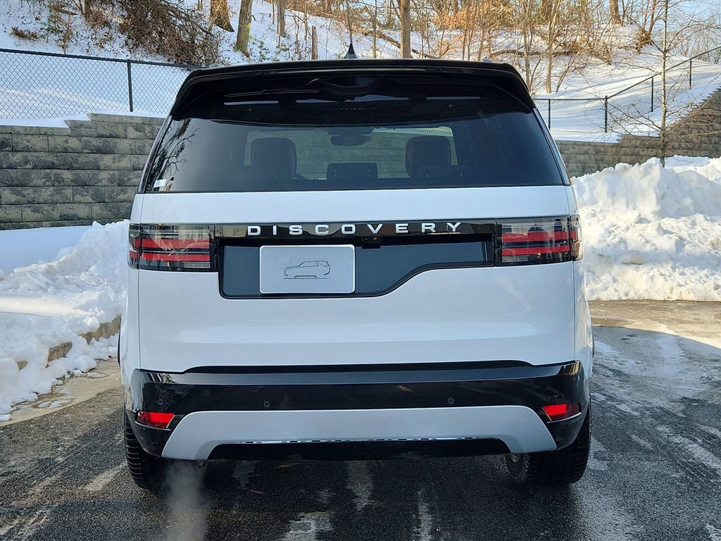 New 2026 Land Rover Discovery Limited Edition AWD/4WD image 7