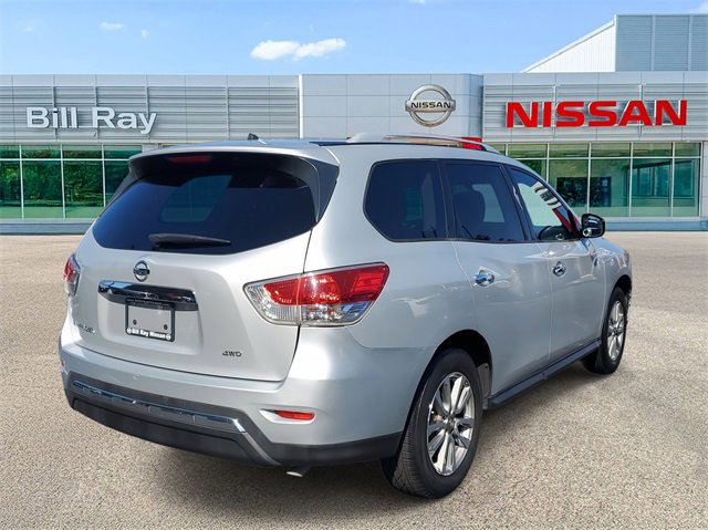 Used 2016 Nissan Pathfinder S image 4