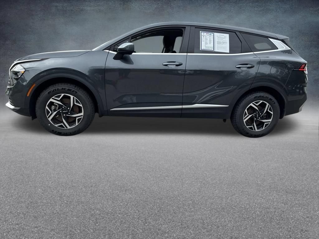 Used 2023 Kia Sportage LX AWD/4WD image 2