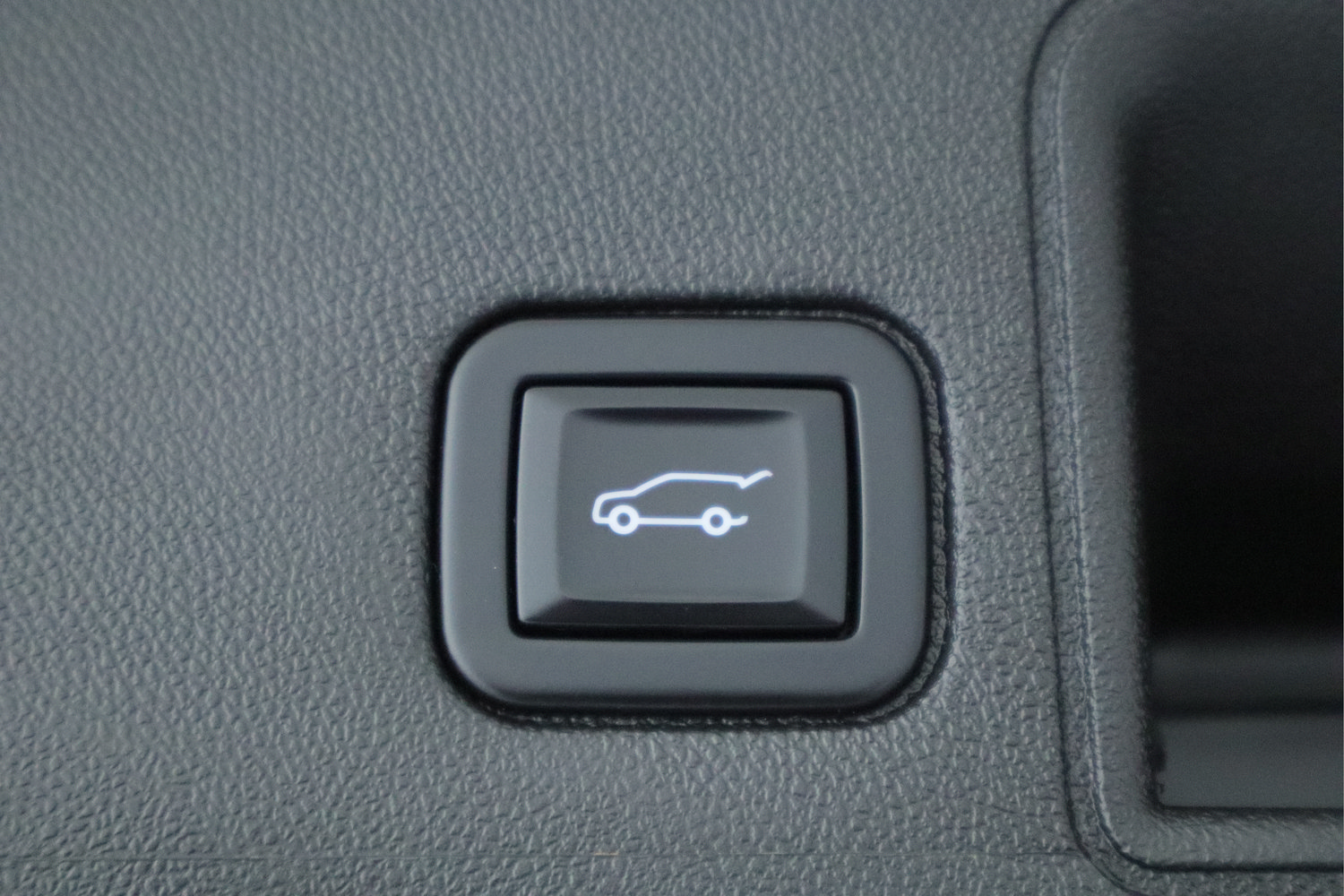 Certified 2022 GMC Terrain Denali AWD/4WD image 32