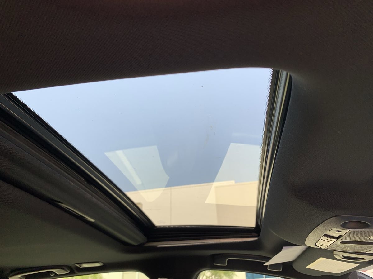 Used 2021 INFINITI Q50 Sensory image 31