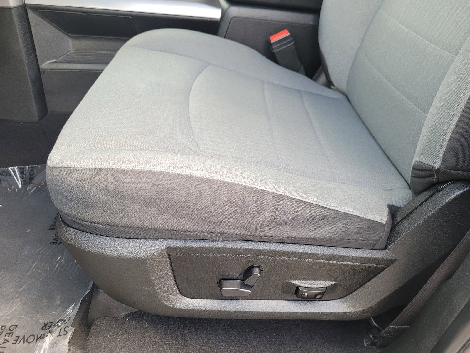 Used 2023 RAM 1500 Classic SLT w/ Trailer & Traction Group image 17