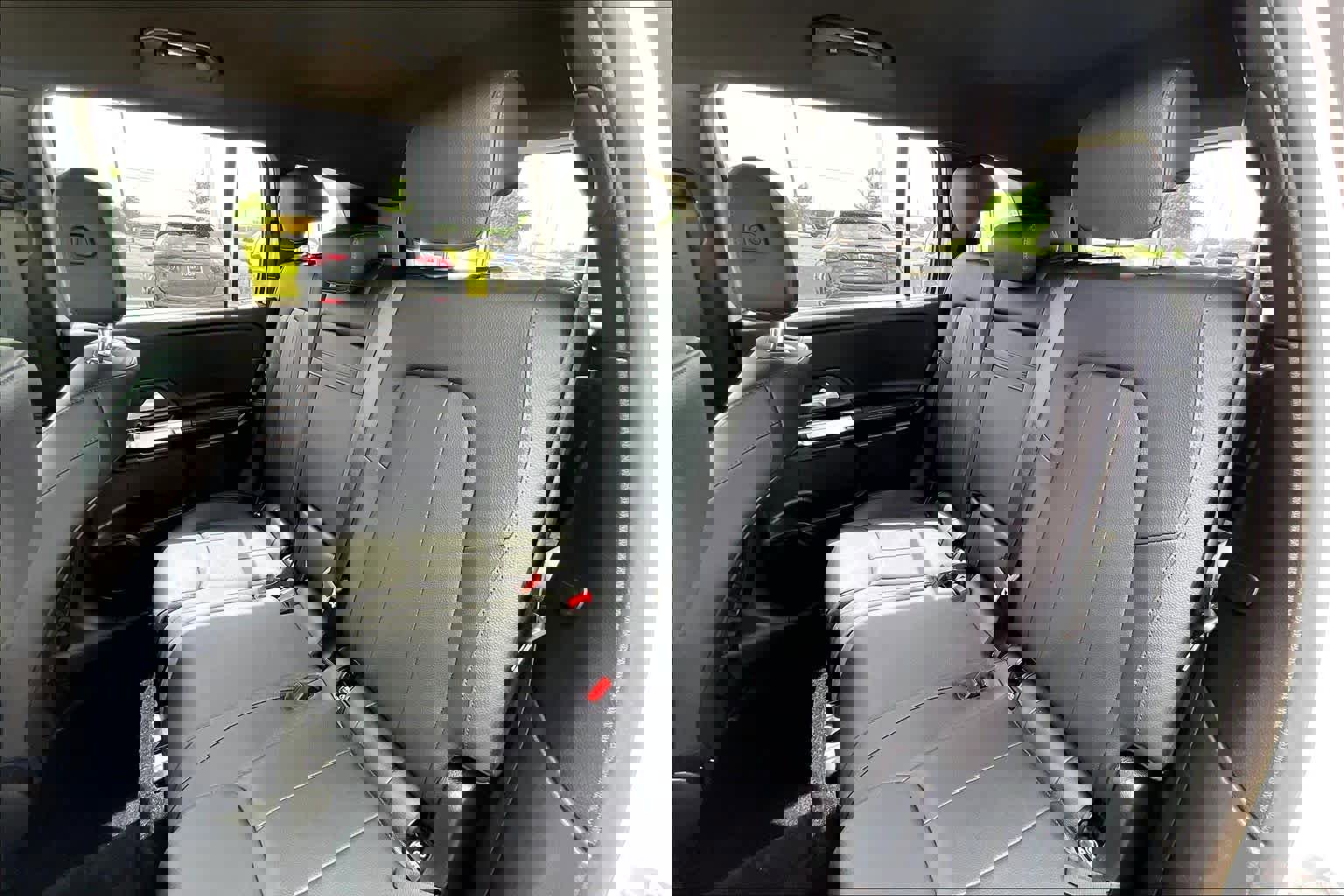 Certified 2024 Mercedes-Benz GLB 250 image 21