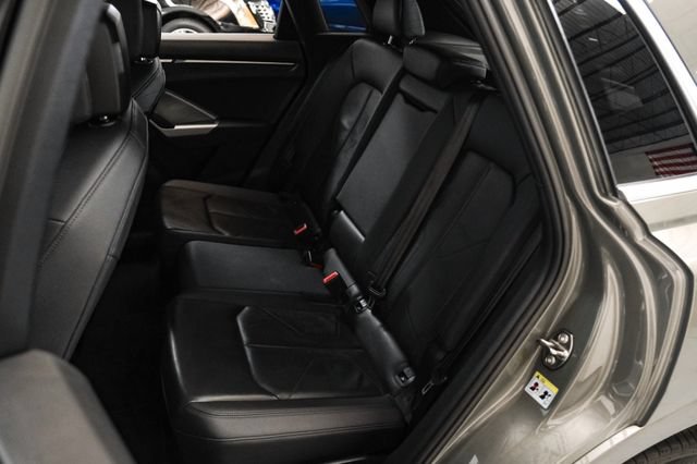 Used 2022 Audi Q3 2.0T Premium AWD/4WD image 33