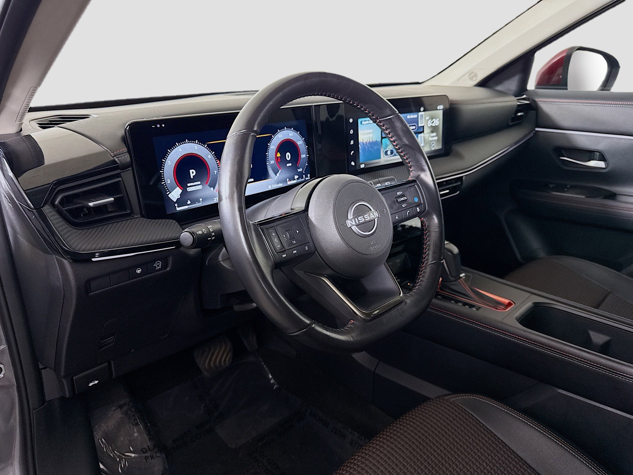 Used 2025 Nissan Kicks SR image 23