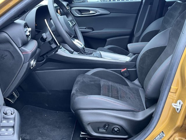 New 2024 Dodge Hornet R/T AWD/4WD image 8