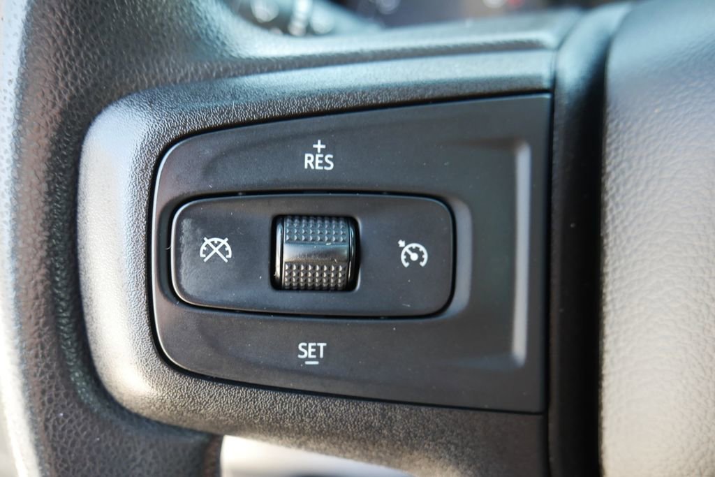 Used 2021 Chevrolet Silverado 2500 Custom w/ Custom Convenience Package AWD/4WD image 13