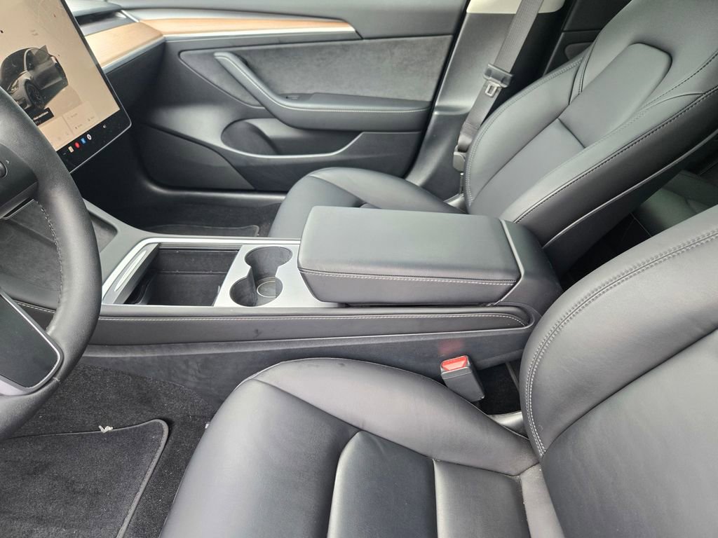 Used 2023 Tesla Model 3 Performance image 12