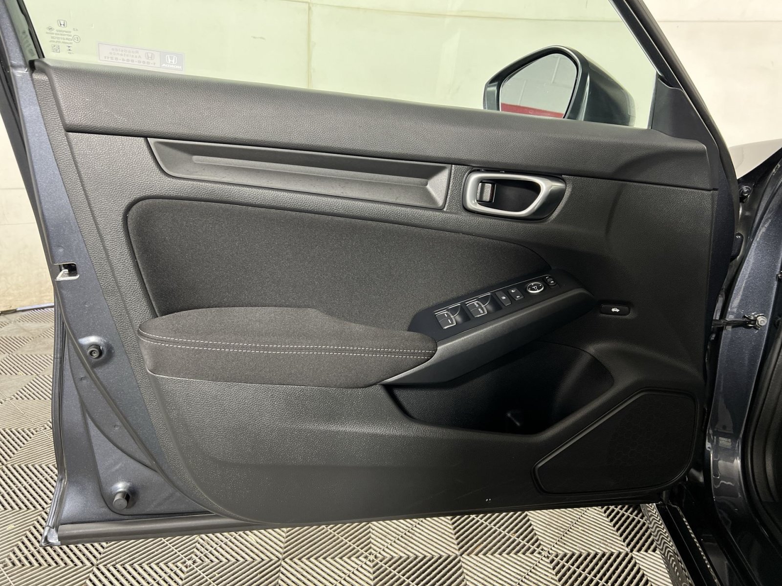 Used 2023 Honda Civic LX image 14