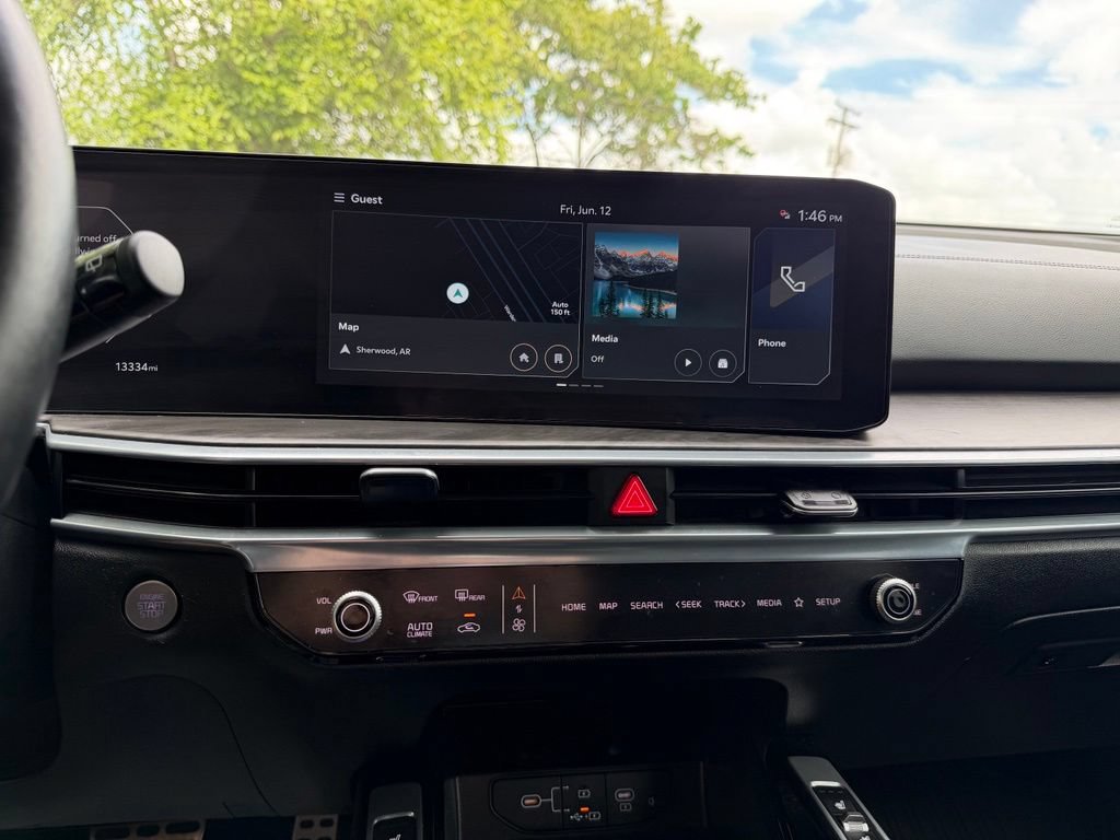Certified 2025 Kia Sorento SX Prestige AWD/4WD image 19