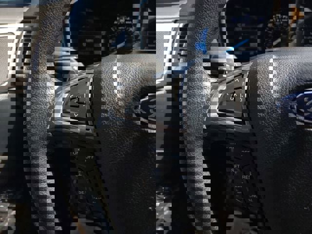 Used 2017 Ford Fusion SE w/ Fusion SE Technology Package image 23