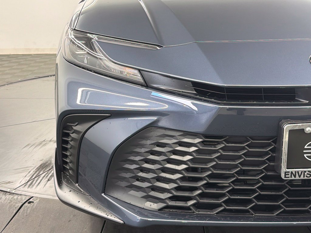 New 2026 Toyota Camry SE FWD image 8