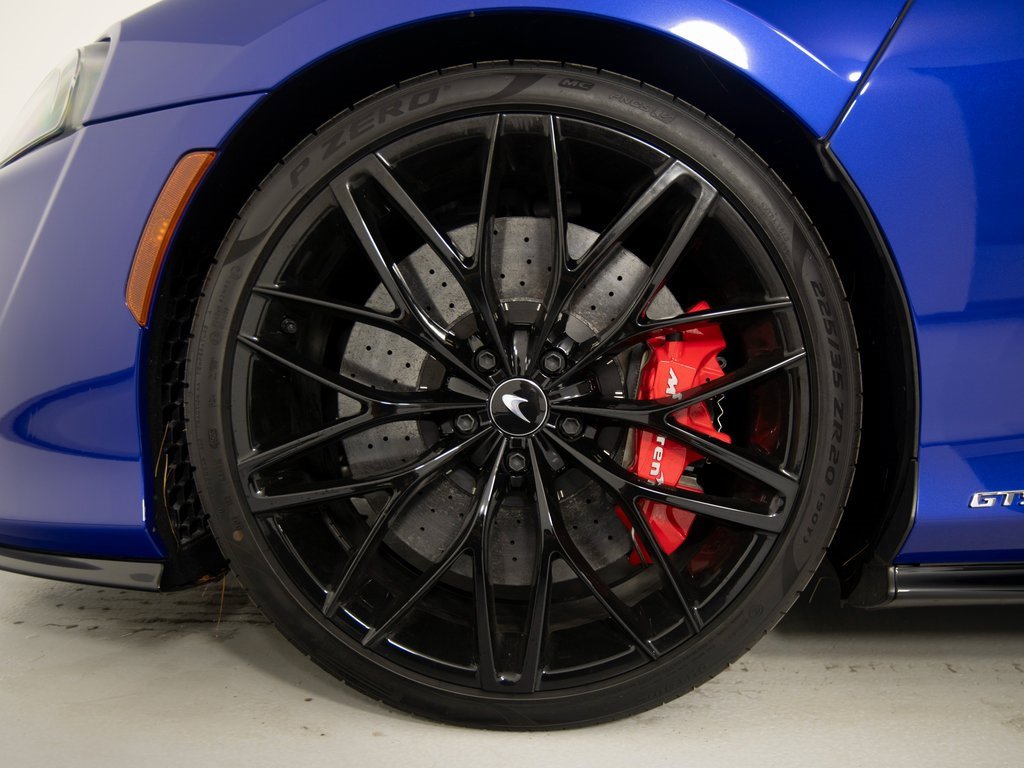 New 2025 McLaren GTS image 9