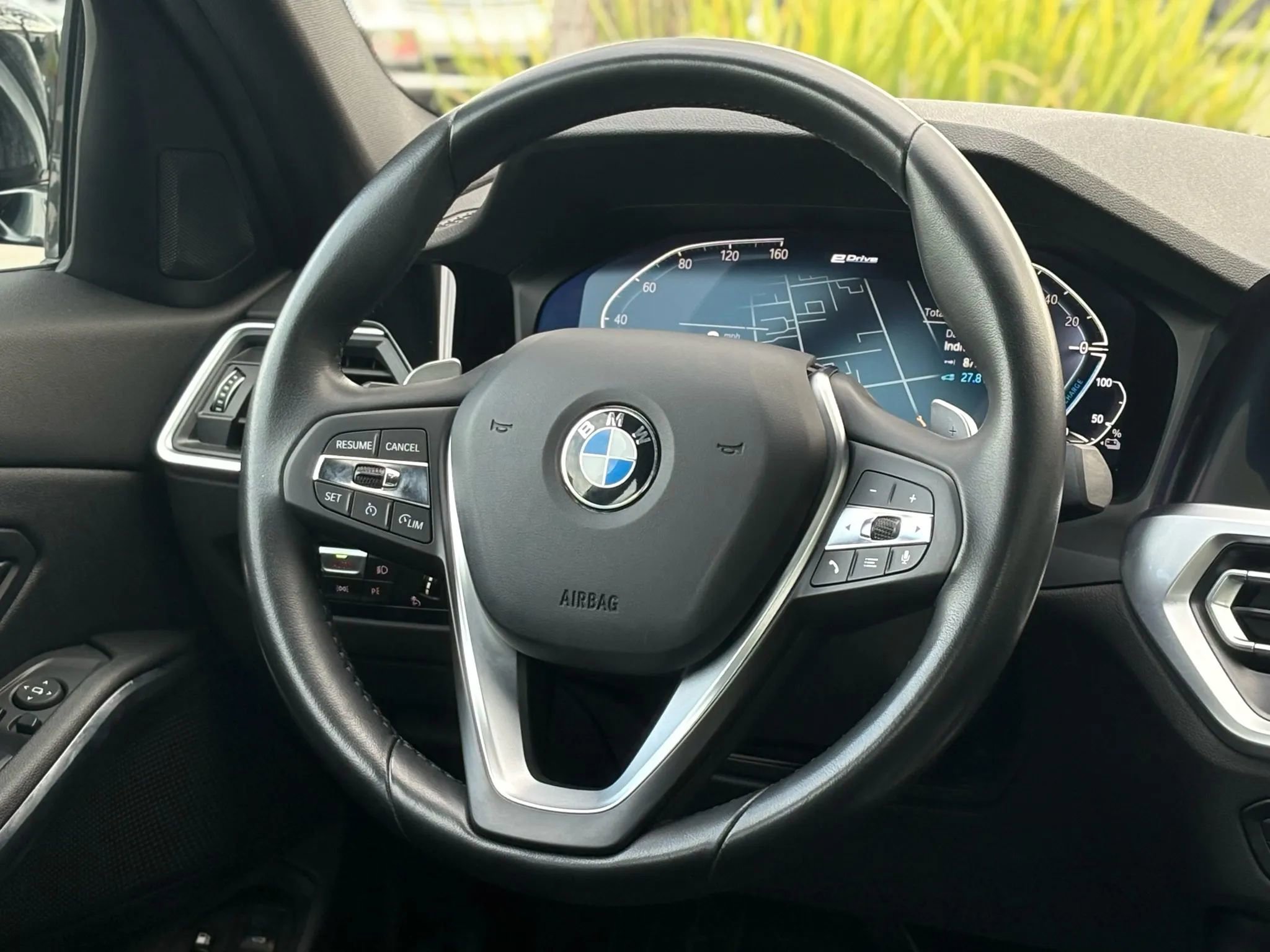 Used 2021 BMW 330e w/ Convenience Package image 25