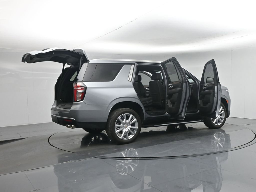 Used 2023 Chevrolet Tahoe High Country image 5