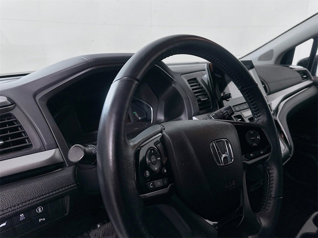 Used 2022 Honda Odyssey Touring image 9