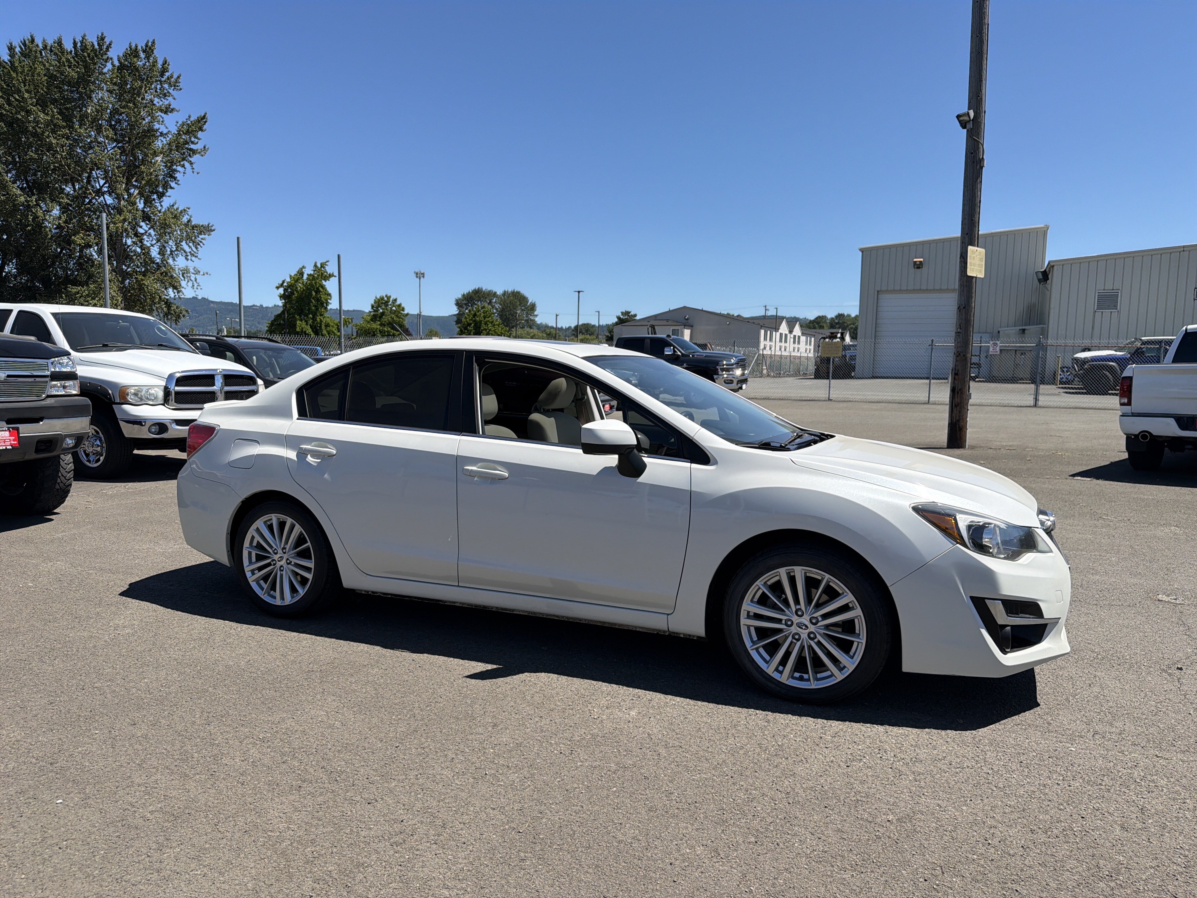 Used 2015 Subaru Impreza 2.0i Premium AWD/4WD image 6