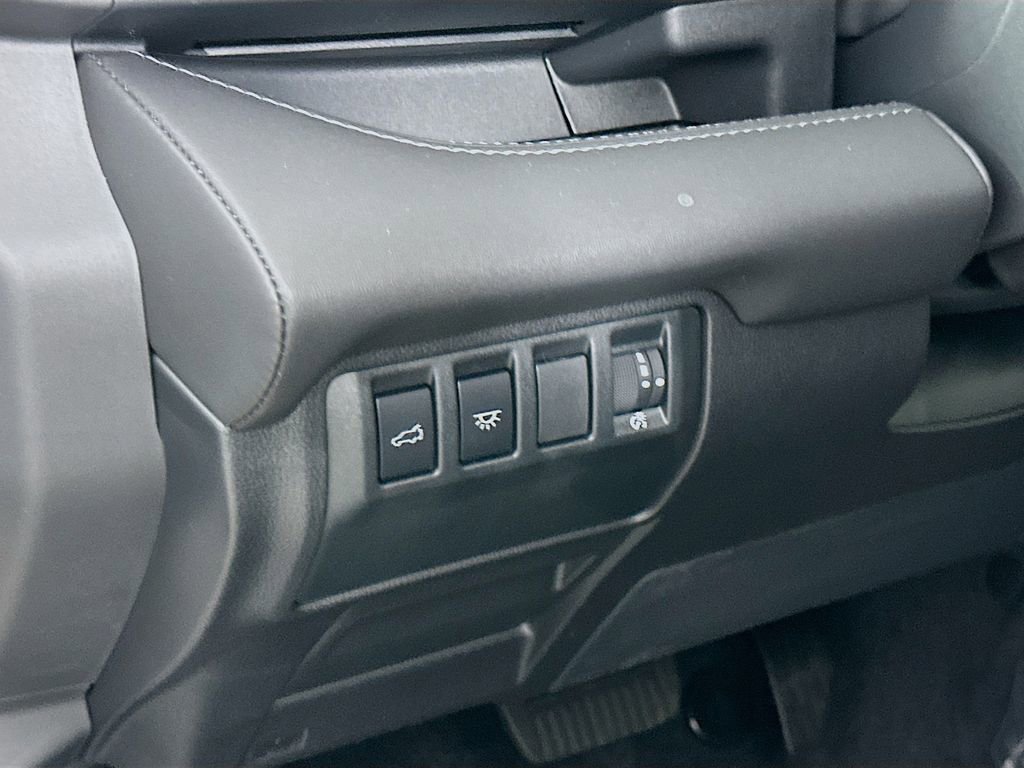 New 2025 Subaru Ascent Limited w/ Popular Package #2 image 14