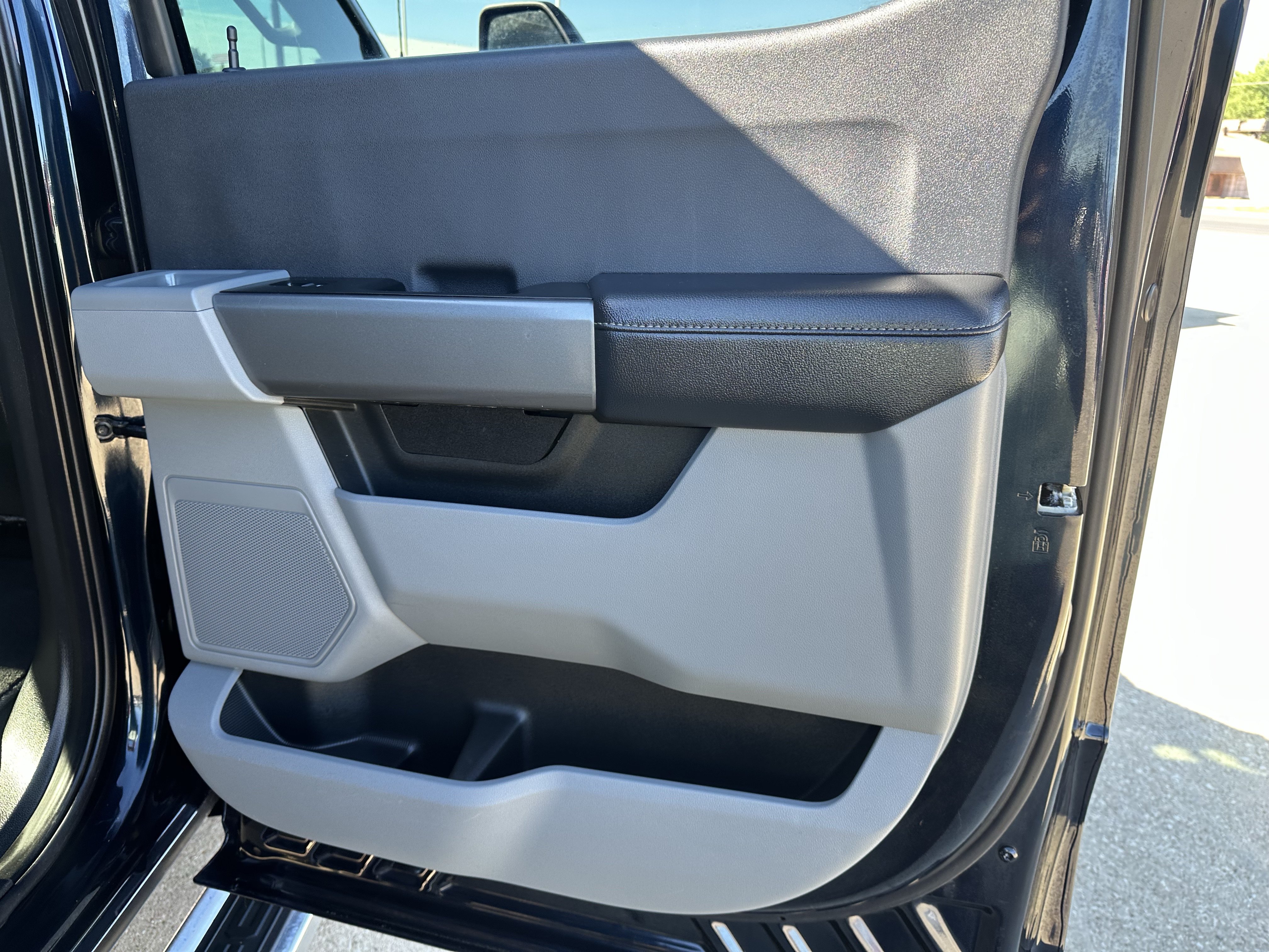 Used 2024 Ford F250 XLT w/ FX4 Off-Road Package AWD/4WD image 5