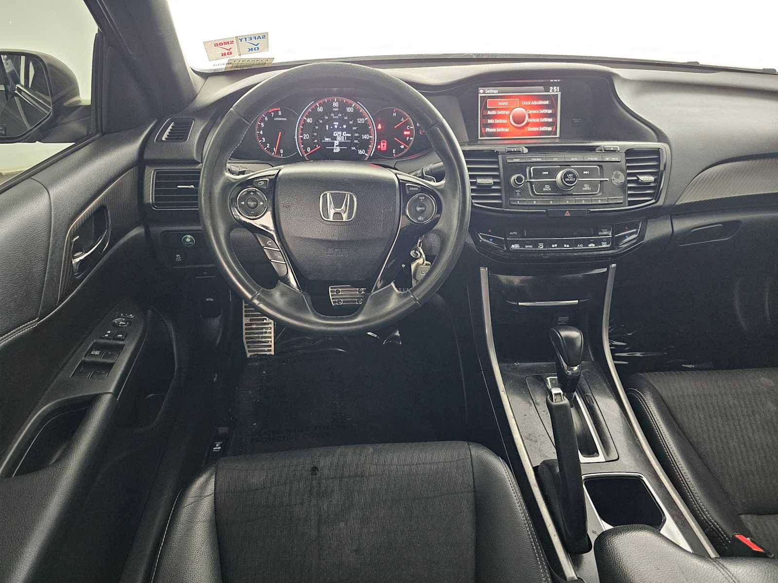 Used 2017 Honda Accord Sport image 18