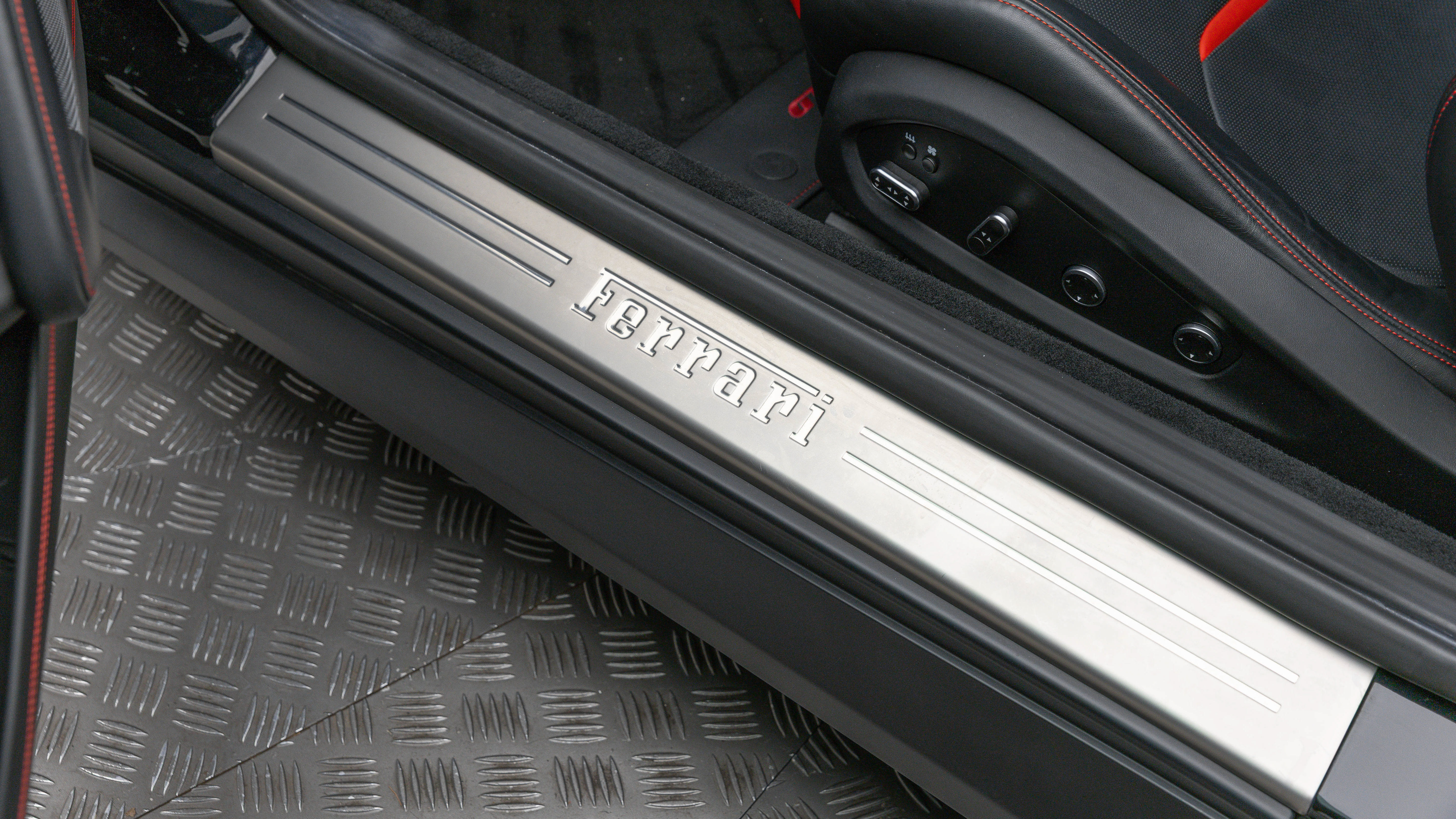 Certified 2020 Ferrari GTC4Lusso AWD/4WD image 62