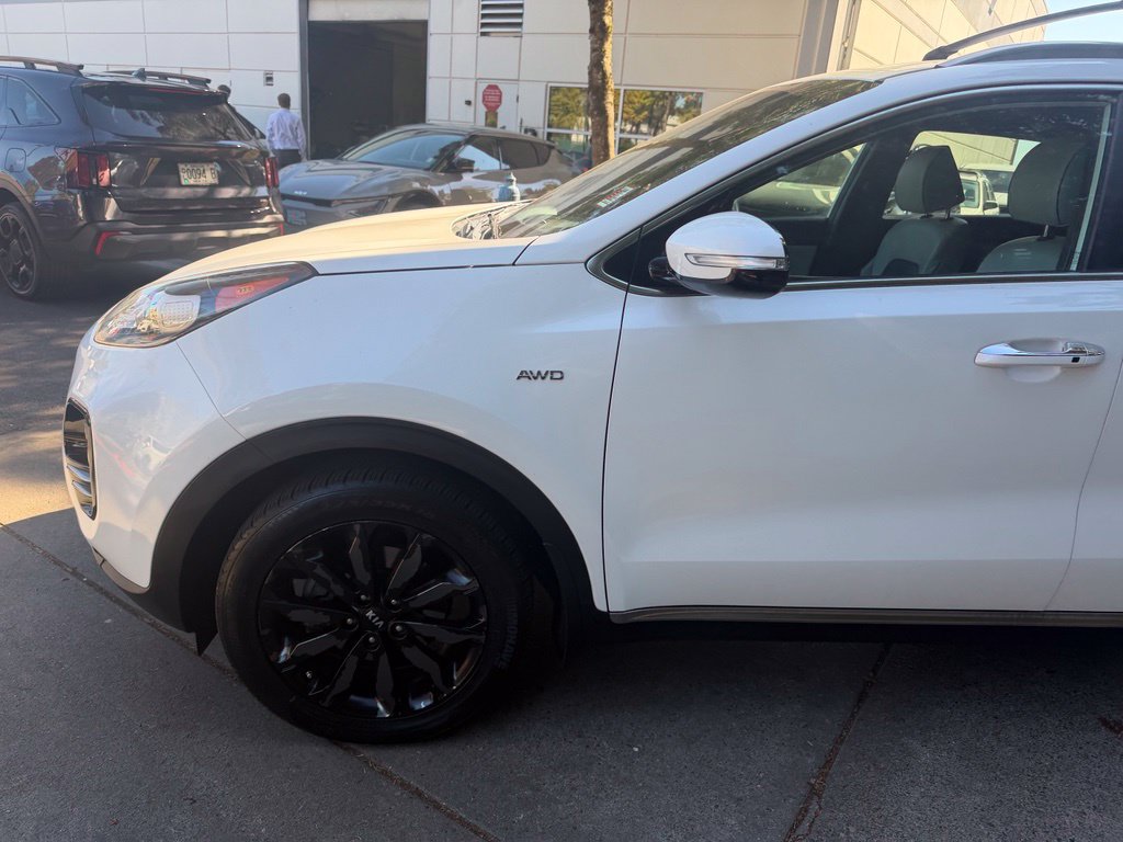 Used 2019 Kia Sportage EX w/ EX Sport Appearance Package AWD/4WD image 8